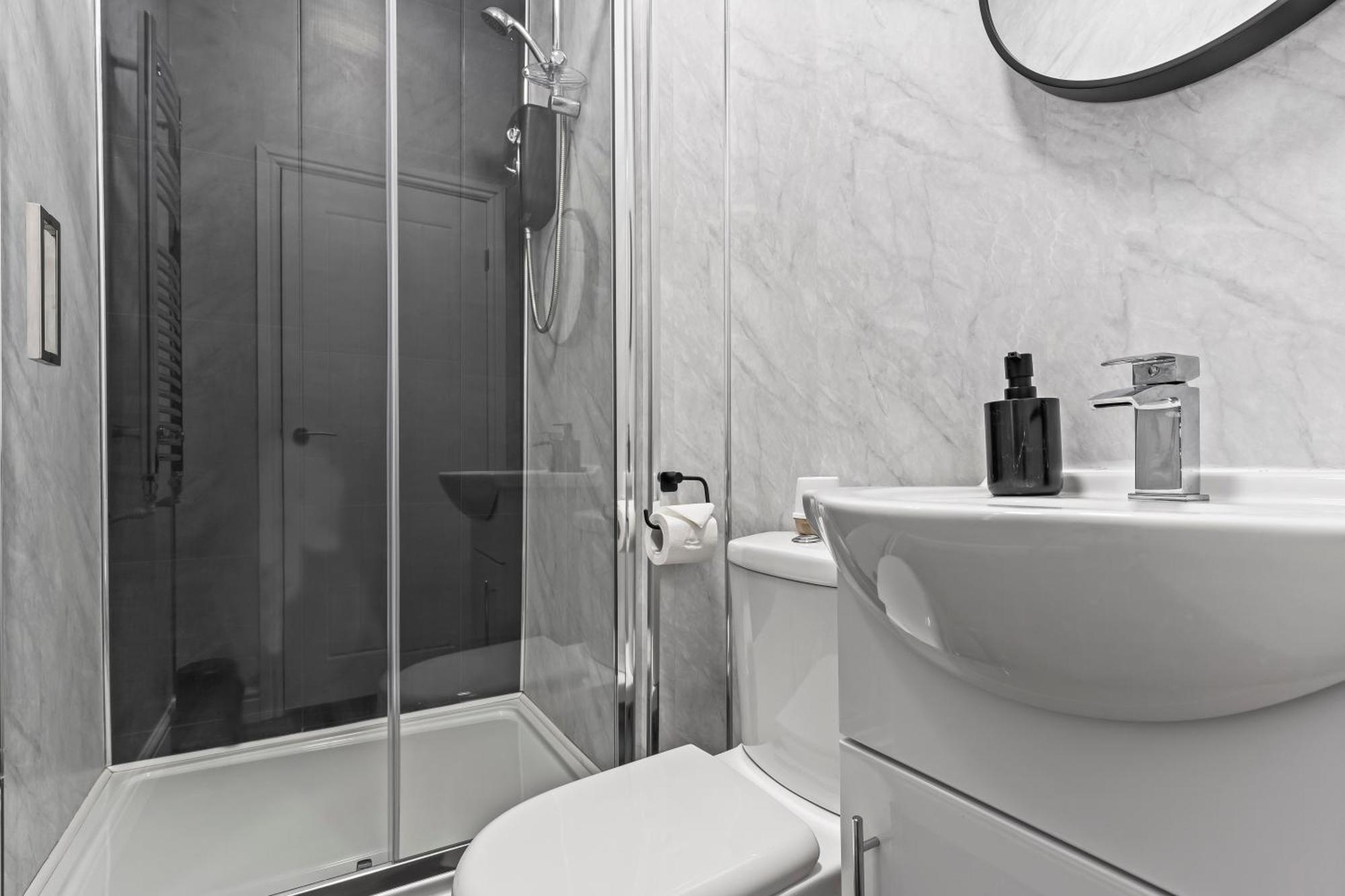 4 Bedroom, 2 Bath In Newcastle Town Centre Εξωτερικό φωτογραφία